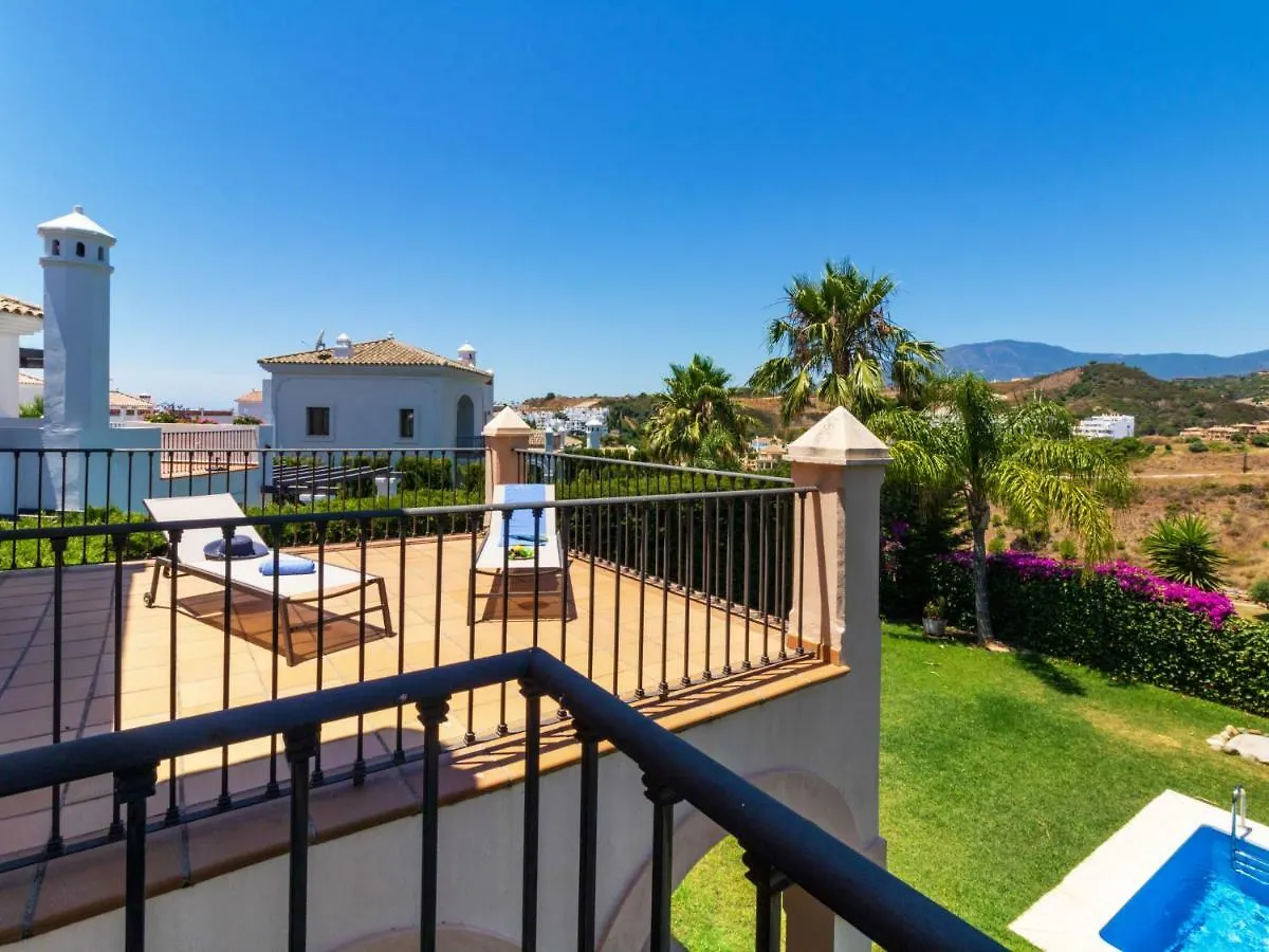 Holiday Home Villa Resina Golf 에스테포나