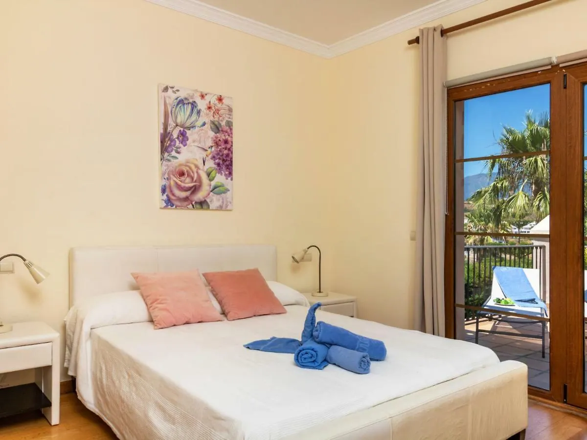 Holiday Home Villa Resina Golf Estepona