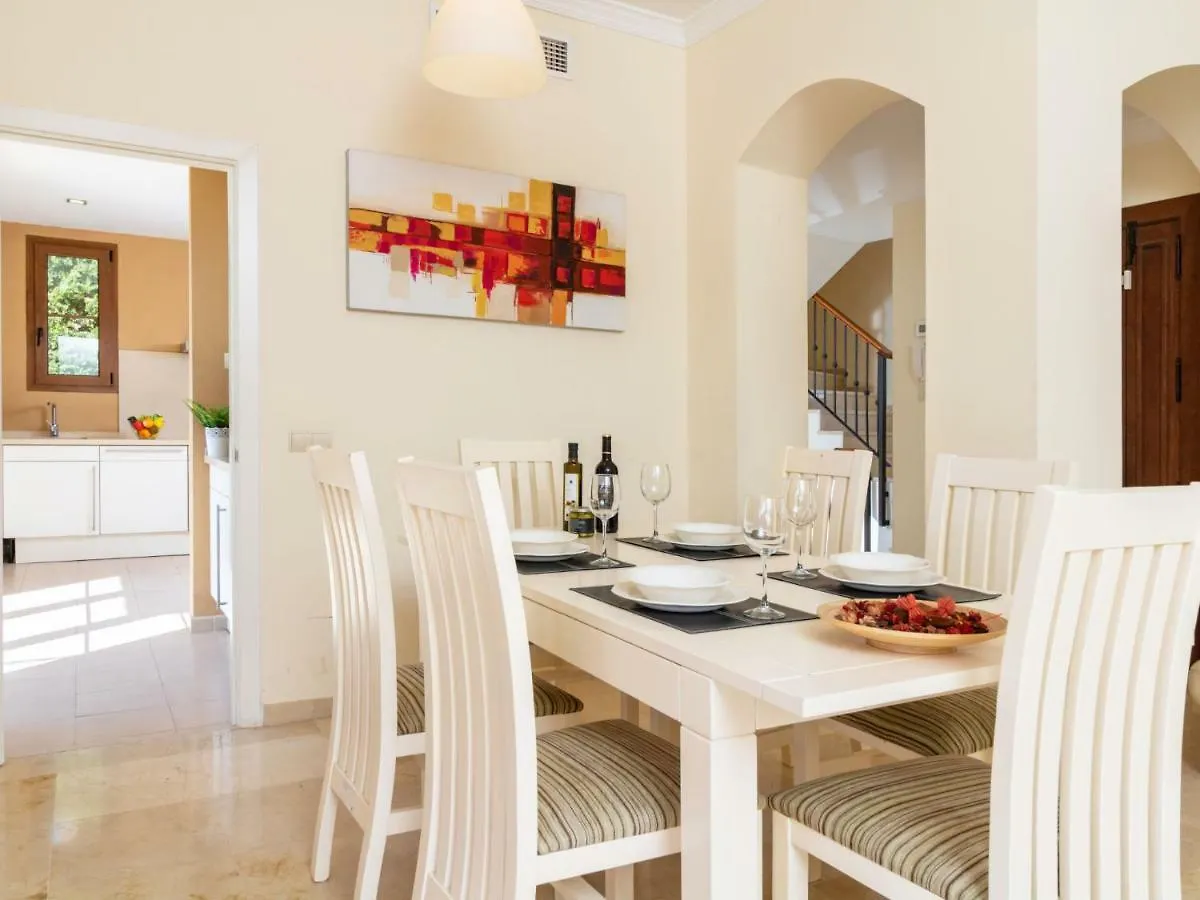 Holiday Home Villa Resina Golf Estepona